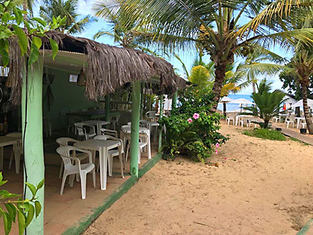 Casa Rústica de 5 Quartos com Restaurante na Praia