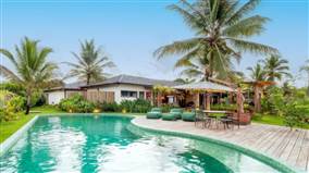 Trancoso: Sua Casa de Luxo no Condomínio Pedro Grande à Venda - Um Sonho à Beira-Mar