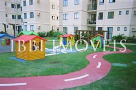 3 Bedrooms spring across North Shopping Salvador 8