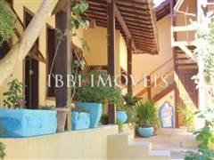2 houses in great location in Arraial 11