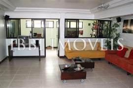 Excellent house with 3 floors in Itaigara 8