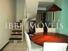 Cover with 4 bedrooms and 2 bathrooms in the Rio Vermelho 5