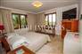 Large High Standard House in Condominium 8