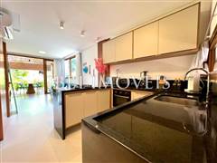 Apartamento Com Excelente Localização  11