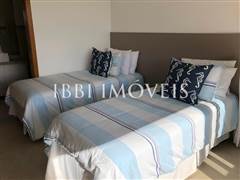 High Standard Apartment in Condominium  11
