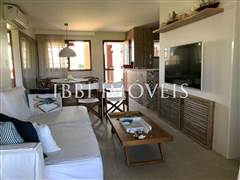 High Standard Apartment in Condominium  6