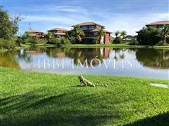 High Standard Apartment in Condominium  1
