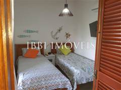 Furnished Apartment Beach Access 7