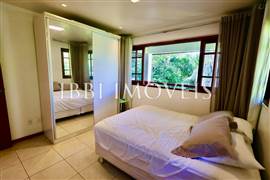 Apartamento Próximo Da Vila E Praia  9