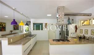 Beautiful House 4 Bedrooms For Sale 11