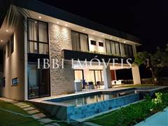 Beautiful Furnished House Decorated With Five Bathrooms 1