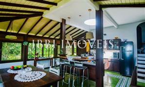 4 Bedroom House In Condominium 2