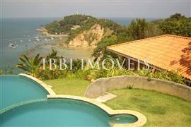 4 Bedroom House In Condominium 4