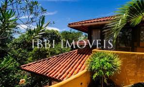 4 Bedroom House In Condominium 9