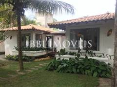 House 400m From The Beach In Arraial. 2