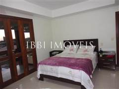 House With 5 Bedrooms In Condo 11