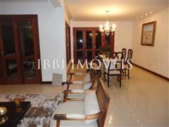 House With 5 Bedrooms In Condo 4