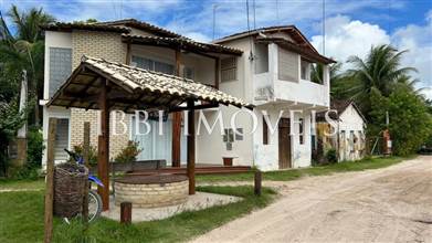 House With Commercial Point In Garapuá