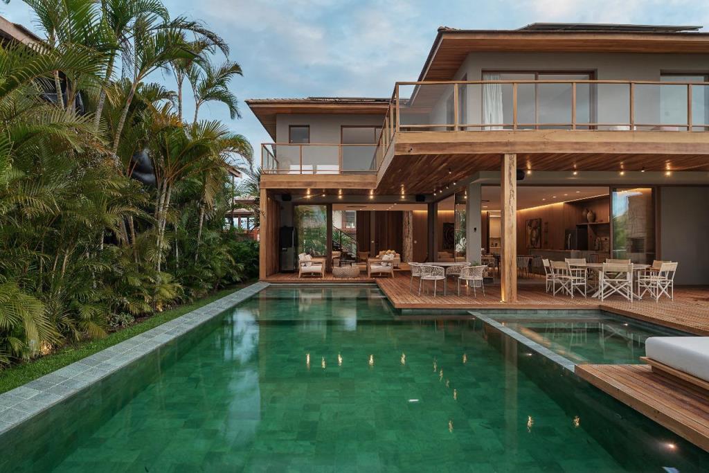 Praia do Forte - Casa Mobiliada Com Design Moderno