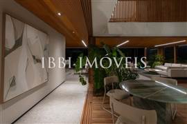 Casa No Local Mais Exclusivo  13