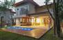 House never lived in condominium 1