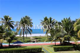 Beachfront House with 6 Bathrooms 4