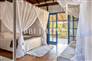 Sea View House In No Espelho 3