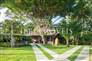 Sea View House In No Espelho 7
