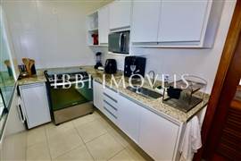 Cobertura Mobiliada Em  4