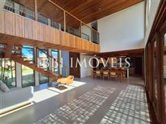 Spectacular Beach House 8