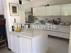 Excellent Furnished Apartment 4