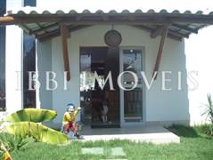 Beautiful house with 5 bedrooms in Guarajuba 2