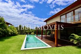 Linda Casa Em Condomínio Alto Padrão  1