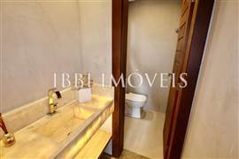 Linda Casa Em Condomínio Alto Padrão  15