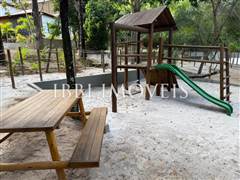 Lote De Esquina Com Área Verde  2