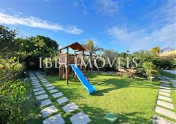 Exclusive Lot in Beachfront Condominium  5