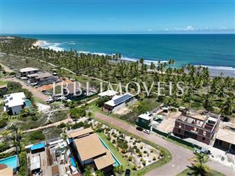 Sea Front Plot In Condominium
