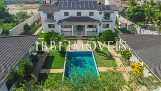 Luxuosa Casa Estilo Mansão  6