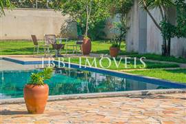 Luxuosa Casa Estilo Mansão  9