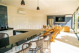 Luxuosa Casa Estilo Mansão  15