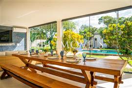 Luxuosa Casa Estilo Mansão  16