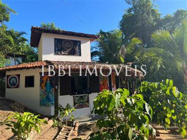 Property with 3 houses