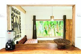 Uma Casa E 02 Quitinetes 2