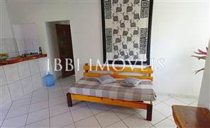 Uma Casa E 02 Quitinetes 15