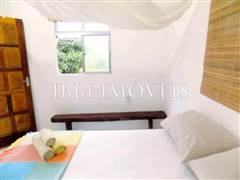 Uma Casa E 02 Quitinetes 3