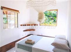 Uma Casa E 02 Quitinetes 8