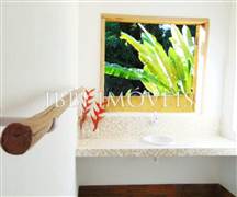 Uma Casa E 02 Quitinetes 13